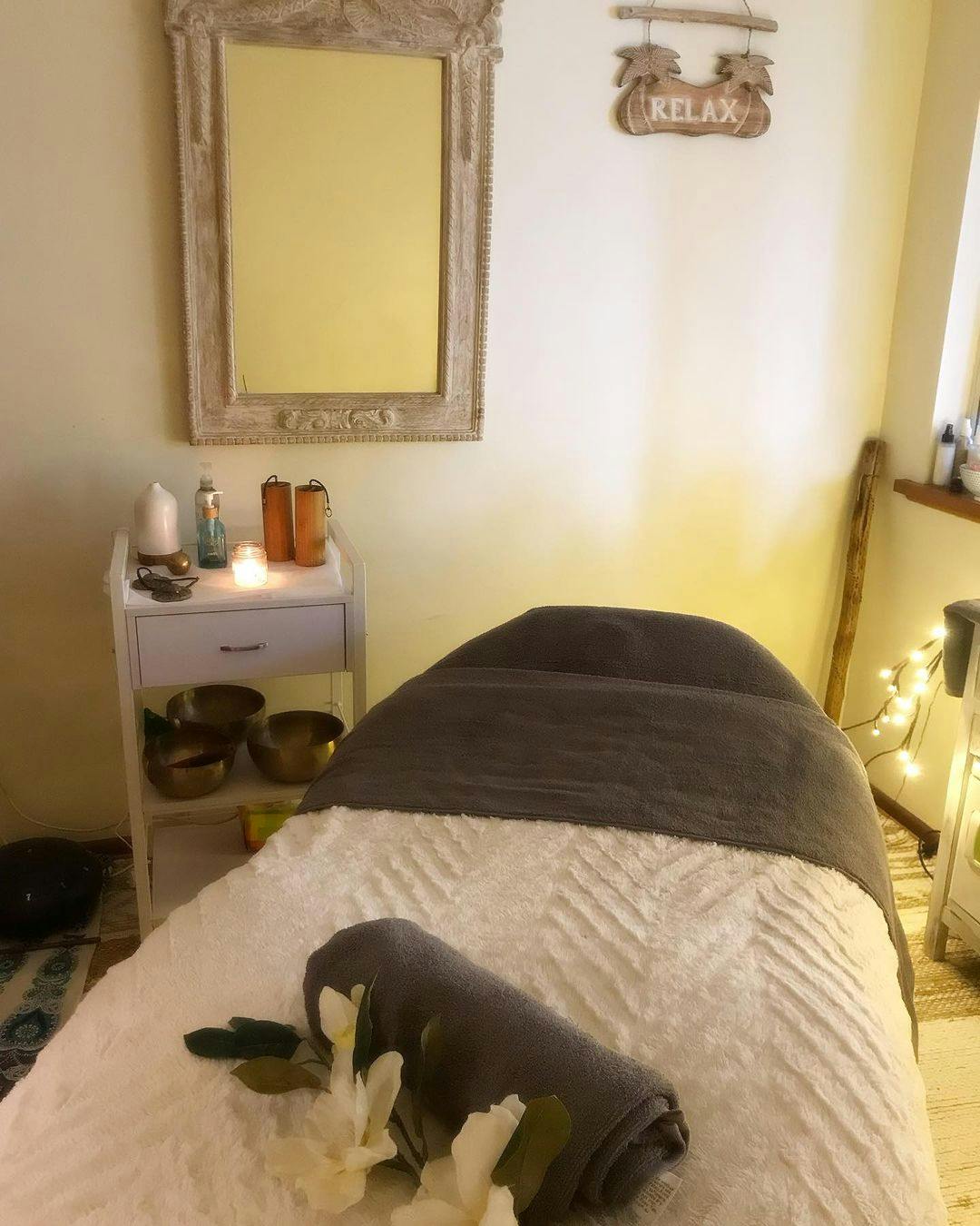 Welcome to my new beauty space home salon in narara open for wholistic beauty treatments and massage and sound healing.  #narara #centralcoast #centralcoastbeauty #centralcoastbeautytherapy #ilovecentralcoast #nararabeautysalon #centralcoastsoundhealing #mumsonthecentralcoast #centralcoastfacials #relaxonthecentralcoast #centralcoastmassage#centralcoastliving #centralcoastbusiness #nararavalley #relaxhere #niagarapark #lisarow #gosford #meditationcentralcoast#doterraoils #lovecentralcoastnsw #centralcoastsalon #waxingcentralcoast #centralcoastwomeninbusiness